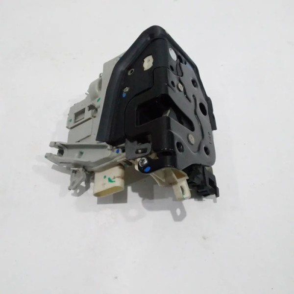 Fechadura Dianteira Direita Audi A4 2010 Cod 55945