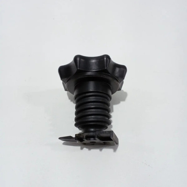 Parafuso Do Estepe Volkswagen Passat 2.0 Tsi 2012 Cod 61038