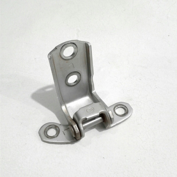 Dobradiça Inferior Da Porta Traseira Esq Rav4 2008