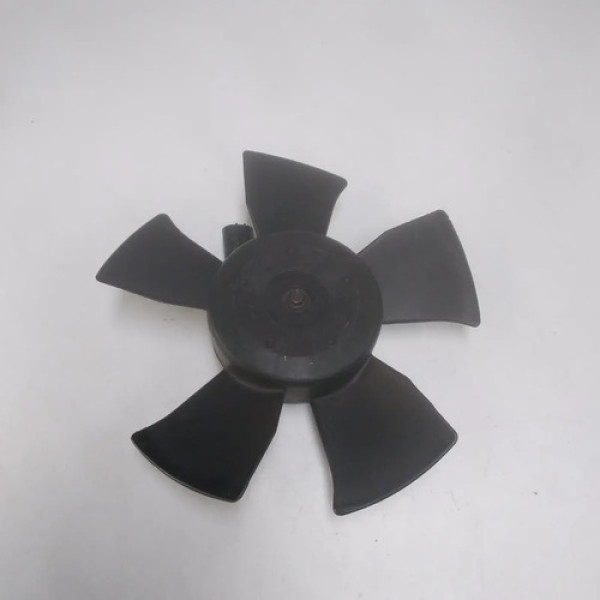 Ventuinha Do Radiador Ssangyong Actyon Sports 2011 Cod 18092