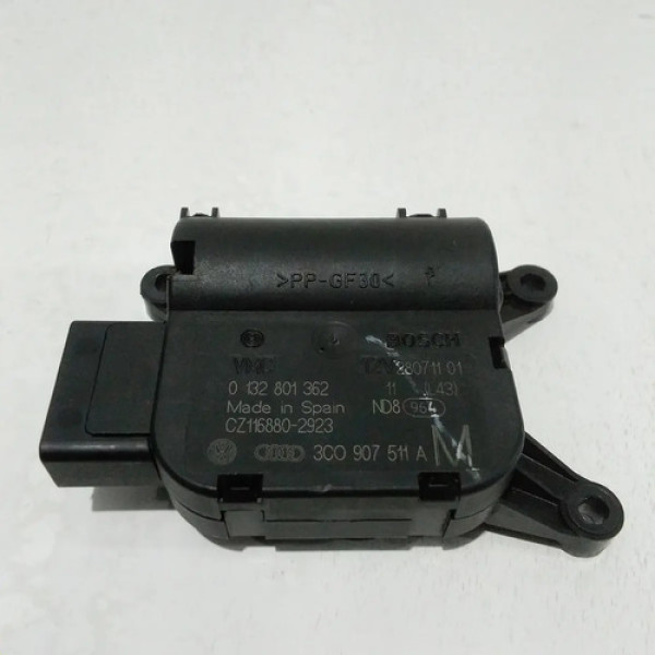 Atuador Da Caixa De Ar 0 132 801 362 Passat Tsi 12 Cod 58499