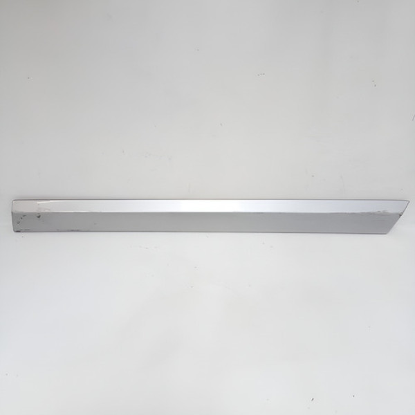 Friso Externo Da Porta Traseira Esquerda B200 2006 Sku 64782 Cinza