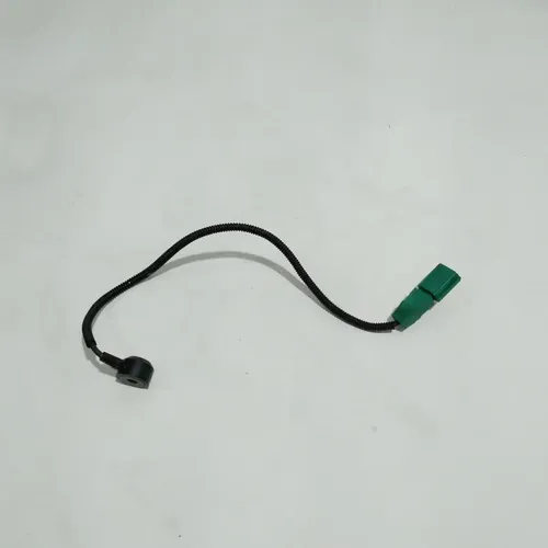 Sensor De Detonação Volkswagen Passat 2.0 Tsi 2010 Sku 58835