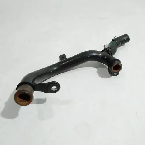 Cano D\'água (06j 121 065f) Passat 2.0 Tsi 2012 Sku 58607