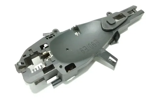 Suporte Da Maçaneta Dianteira Esquerda Bmw 320 2006 50061