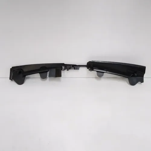 Defletor Inferior Do Radiador Passat 2.0 Tsi 2012 Cod 59131