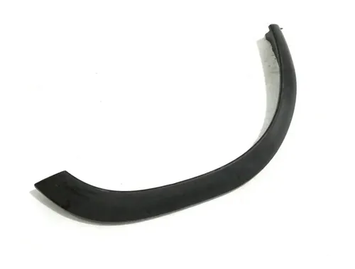 Aplique Lateral Tras/ Esq Nissan Pathfinder 1999 Sku 46464