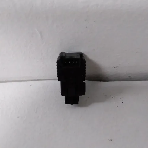 Sensor Do Pedal Da Luz De Freio Bmw 320 2012 Sku 60394