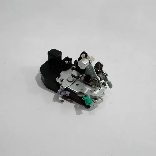 Fechadura Dianteira Direita Chrysler Pt Cruiser 2009 16956