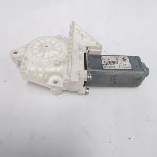 Motor Máquina Vidro Traseira Esquerda Jetta 2012