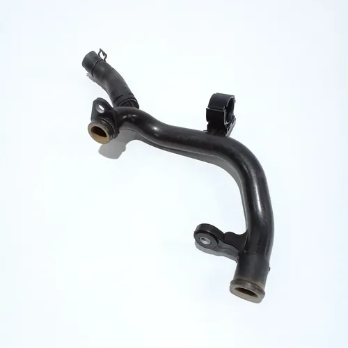 Tubo Da Bomba Da Água Passat 2.0 Tsi 2012
