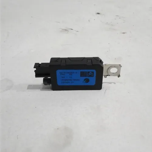 Amplicador De Antena Peugeot 2008 2017
