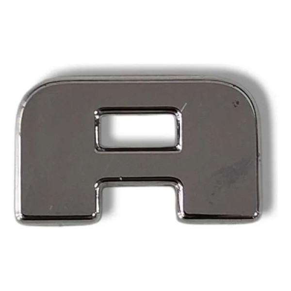 Emblema Letra  A  Fiat Strada 2024 Prateado