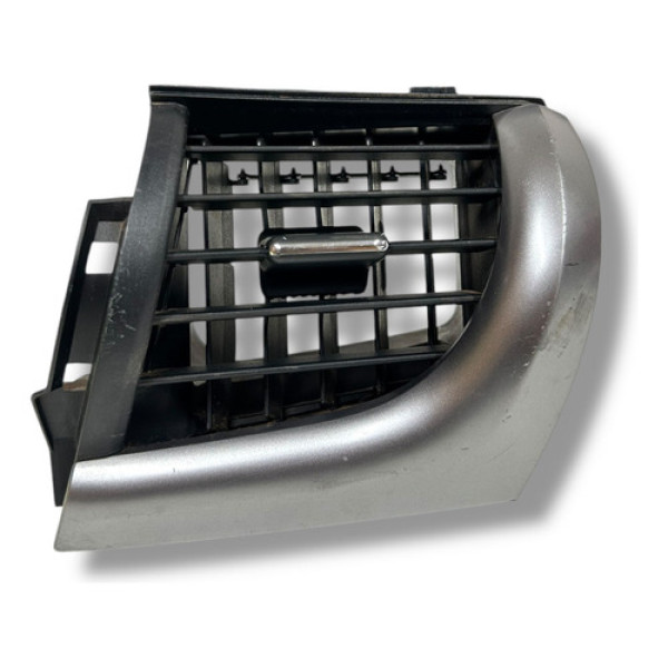 Difusor De Ar Esquerdo Toyota Hilux 2016 A 2020