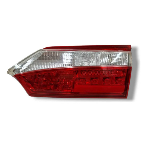 Lanterna Tampa Traseiro Direito Toyota Corolla Gli Direito/passageiro Vermelho