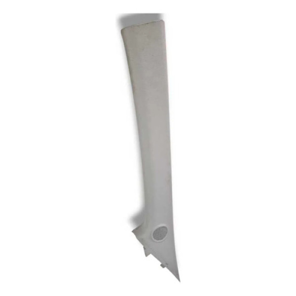 Moldura Coluna Esquerda Para-brisa Chevrolet Onix 2024 Branco