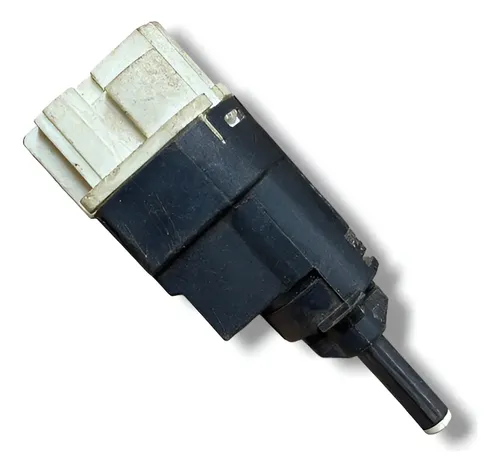 Interruptor Freio  Logan Sandero 253206170r 2014 A 2022