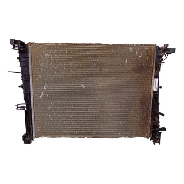 Radiador Agua Sandero 2015/ Logan 2014/ 1.0 3cc 1.6 (detalhe