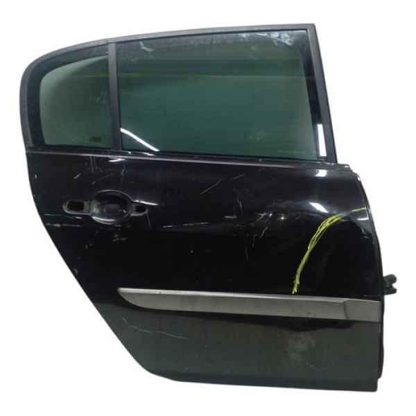 Porta Traseira Direita Megane Sedan 2007 A 2011 Com Detalhes Traseira Direita