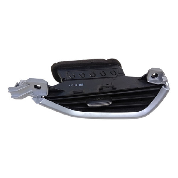 Difusor Ar Lateral Lado Direito Onix 2021 2022/..