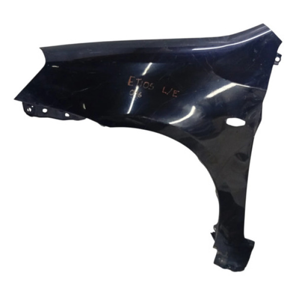 Paralama L/e Etios 2013 2014 A 2021 C/furo Pisca) Detalhe