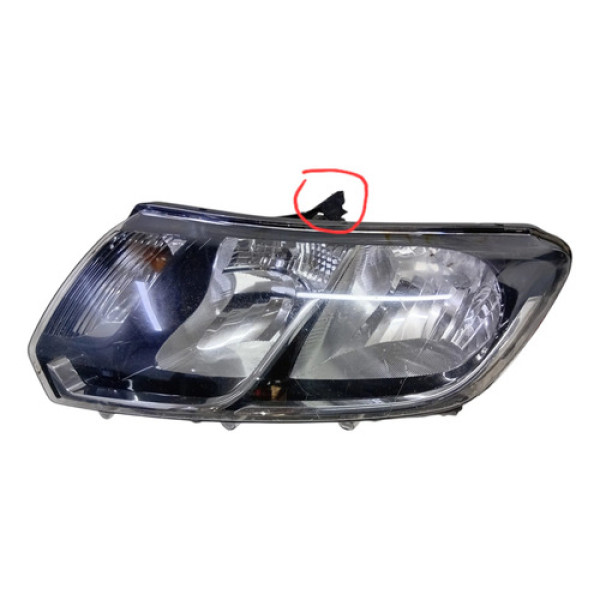 Farol Esquerdo Sandero 15/20 Logan 2014 A 2020 Detalhe Esquerdo/motorista
