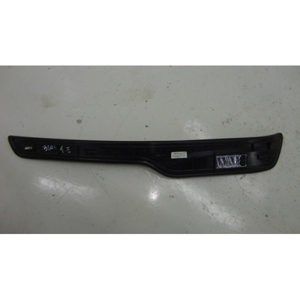 Soleira Traseira Esquerda Bmw 320i Preto