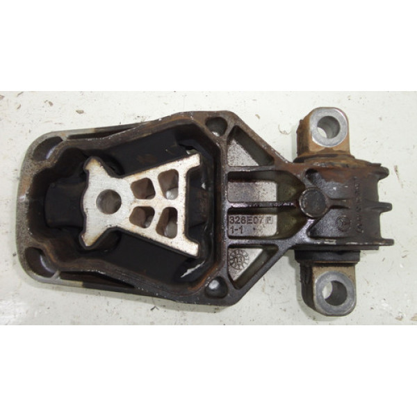 Coxim Cambio Inferior Mercedes A200 2014 A2462401209