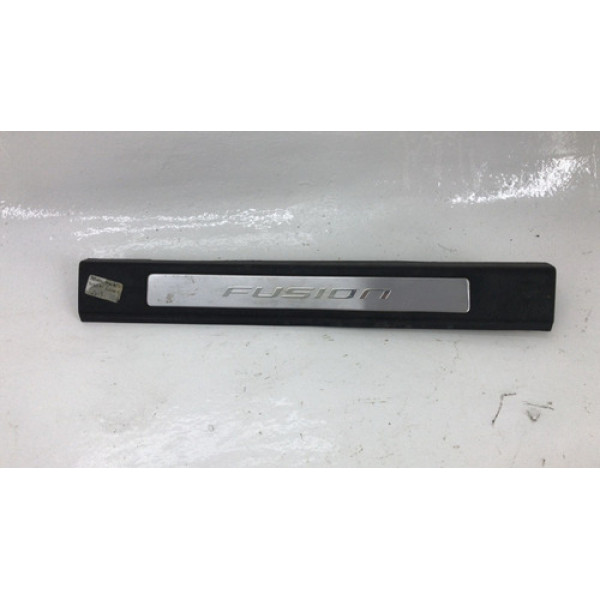 Soleira Porta Dianteira Direita Ford Fusion Titanium 2013 Preto Com Aplique Prata