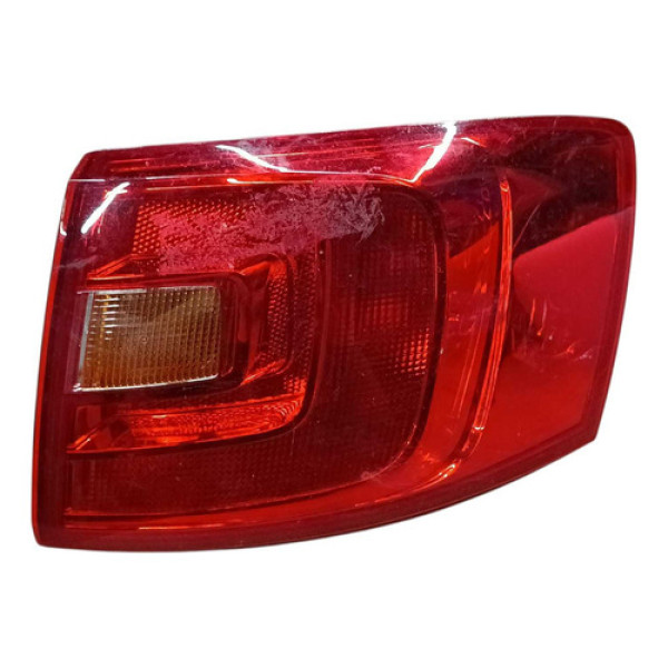 Lanterna Traseira Direita Jetta 2012 Comfortline Carroceria Direito/passageiro Vermelho