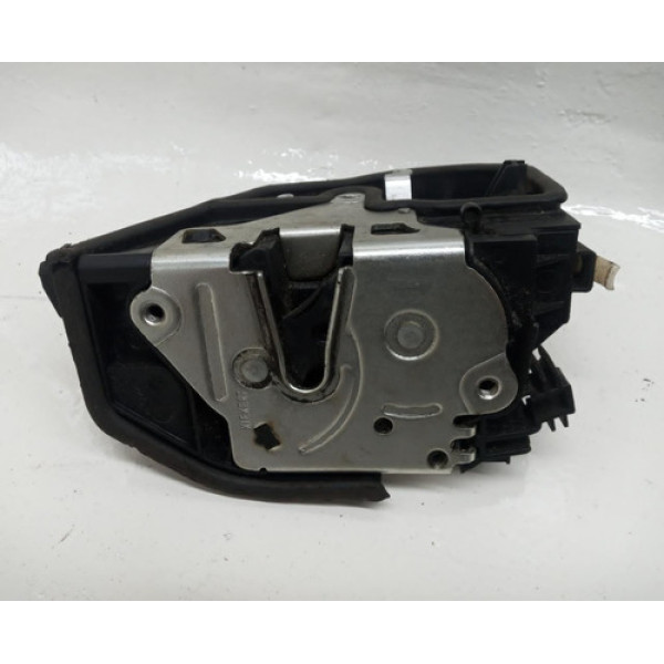 Fechadura Porta Dianteira Esquerda Bmw 118i 2015