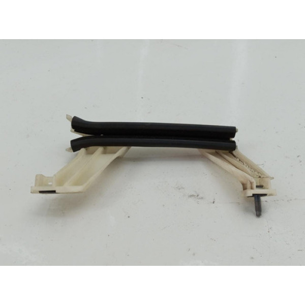 Guia Menor Do Vidro Porta Dianteira Esquerda C4 Picasso 2010 Branco E Preto