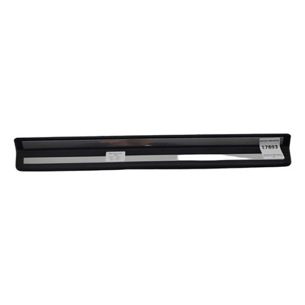Soleira Dianteira Direita Bmw 330 2001 2002 2003 2004 2005 Preto