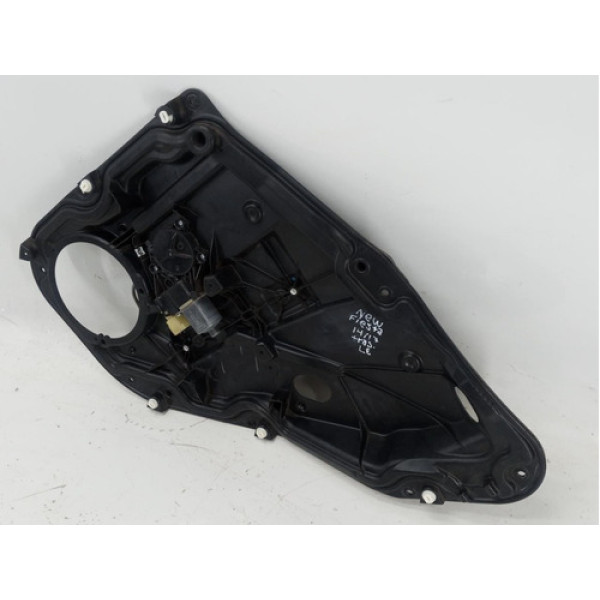 Capa Porta Traseira Direita + Motor E Maquina Fiesta 14 A 19