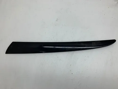 Moldura Da Porta Traseira Direita Bmwx5 2001
