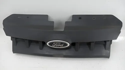 Grade Dianteira Parachoque Ford Fiesta 10 A 14 C/ Detalhe Fosco