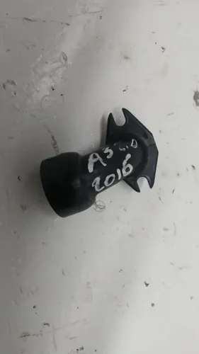 Conexão Cavalete Bomba De Agua Audi A3 2.0 2016