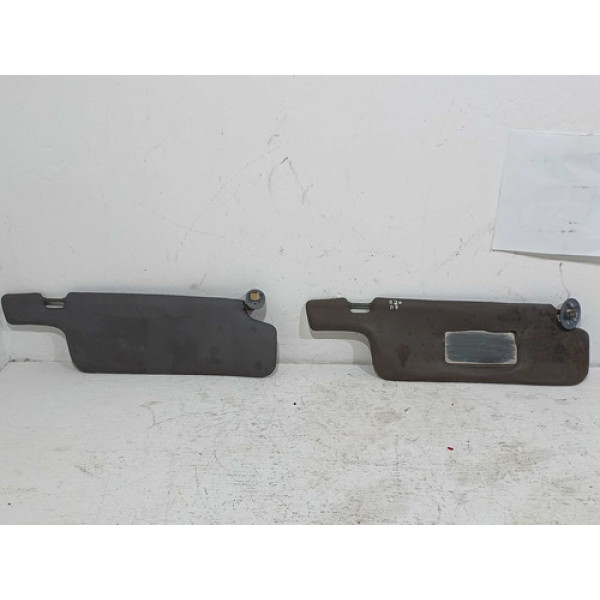 Par Quebrasol Ford Escort Sw 2002 C/detalhes