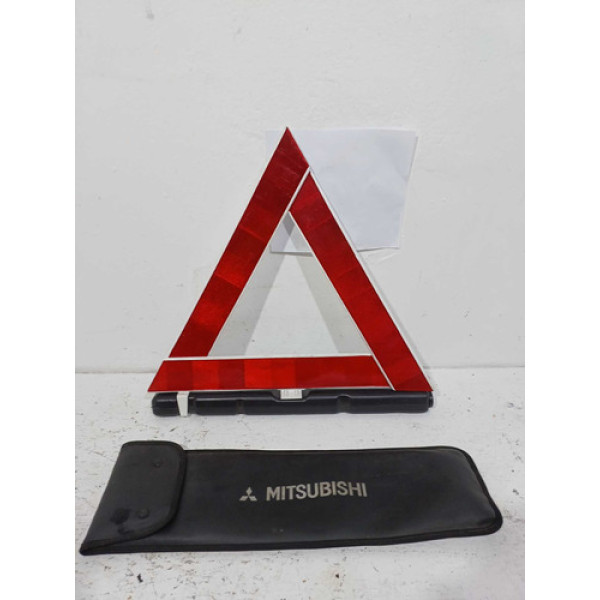Triangulo De Sinalização Mmc L200 Triton 3.2 2011 