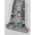  Moldura Superior Central Coluna Direita Toyota Hilux 2010