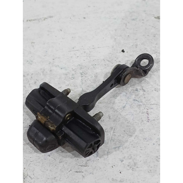 Limitador De Porta Dianteira Direita Peugeot 207 2010