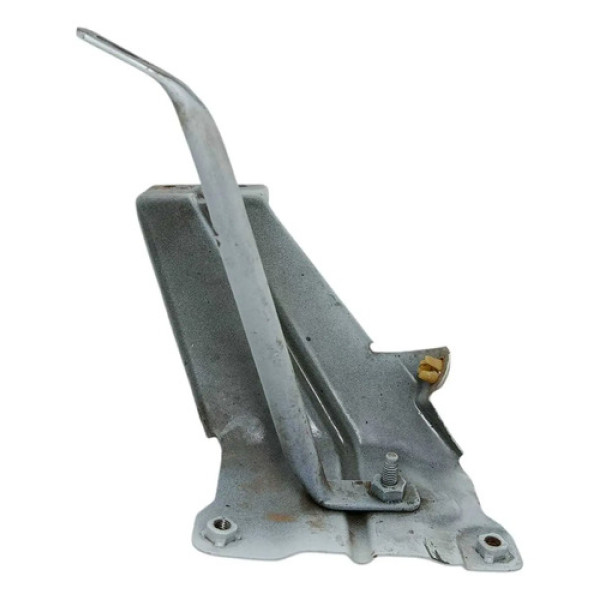 Suporte Guia Esquerdo Para-lama Captiva 2008 A 2012