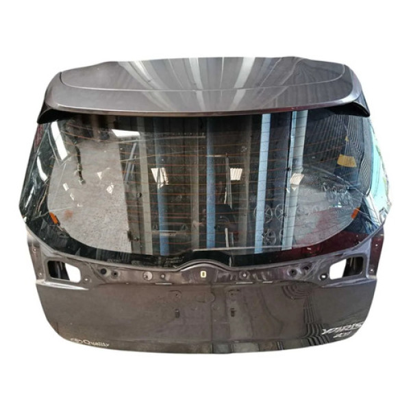 Tampa Traseira Porta Malas Yaris Hatch 2018 A 2024 Cinza
