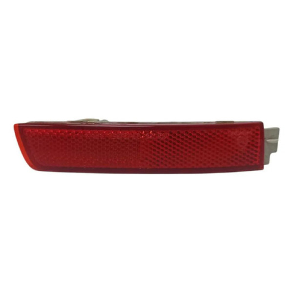 Refletor Olho Gato Para-choque Tras Esquer Kicks 2017 A 2020 Vermelho
