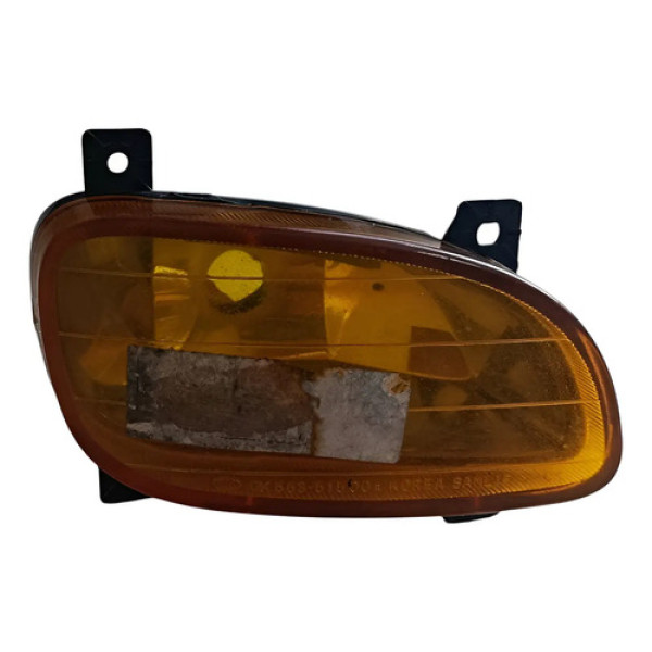 Farol Milha Direito Kia Carnival 2000 Amarelo