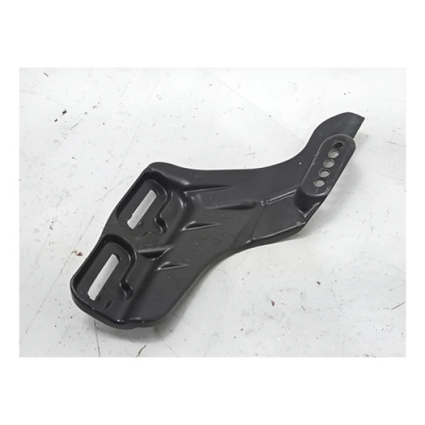 Suporte Guia Para-choque Dianteiro Esq Peugeot 208 Cx113