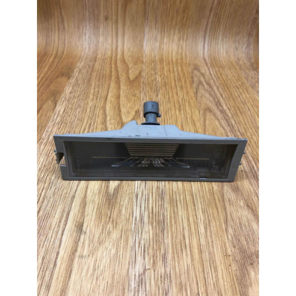 Luz De Placa Chevrolet Prisma Original 2017