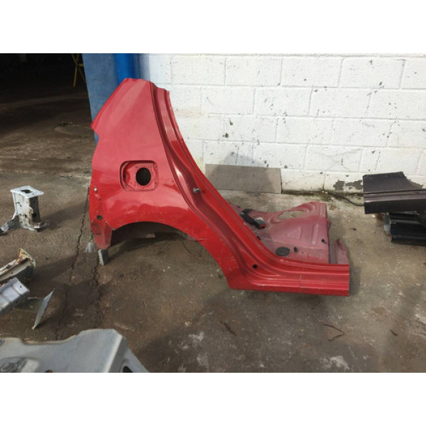 Lateral Caixa Roda Traseira Direita 1.6 Sandero 2014 Renault