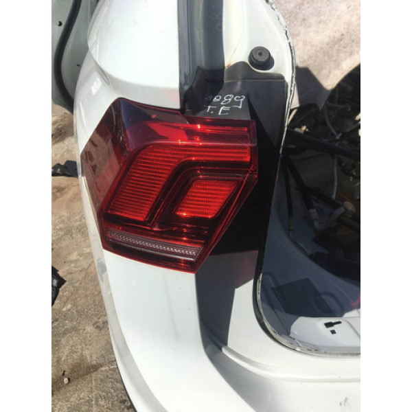 Lanterna Traseira Esquerda Tiguan Volkswagen 2020