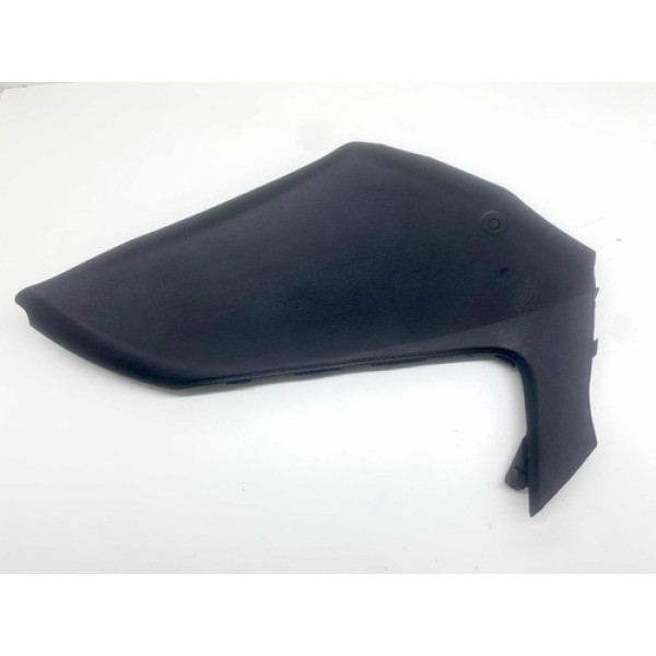 Acab Lateral Console Esq Toyota Yaris 2022/23 588160d100